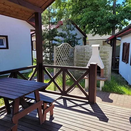 Haus In Dziwnw Mit Grill, Terrasse Und Garten Holiday home *