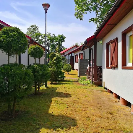 Holiday home Haus In Mit Grill, Terrasse Und Garten Dziwnow