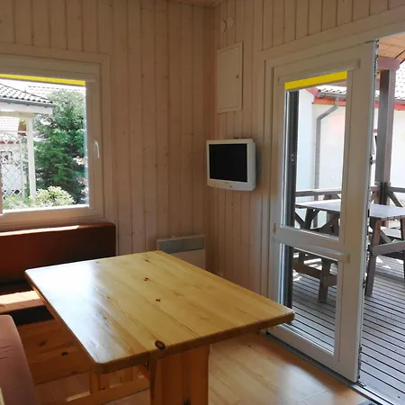 Haus In Mit Grill, Terrasse Und Garten *