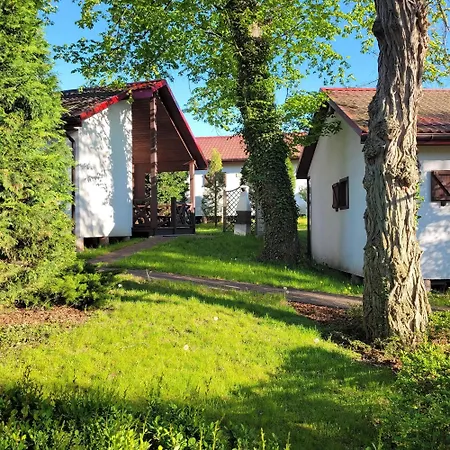 Haus In Mit Grill, Terrasse Und Garten Dziwnow