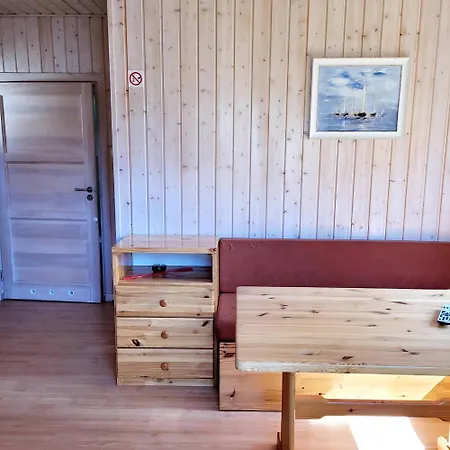 Haus In Mit Grill, Terrasse Und Garten Holiday home Dziwnow