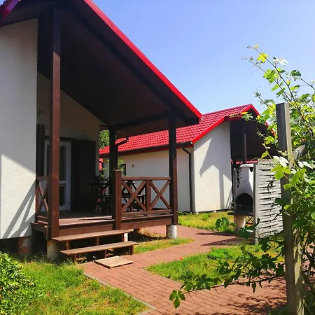 Haus In Mit Grill, Terrasse Und Garten Dziwnow